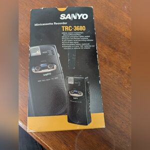 Sanyo Minicassette Recorder